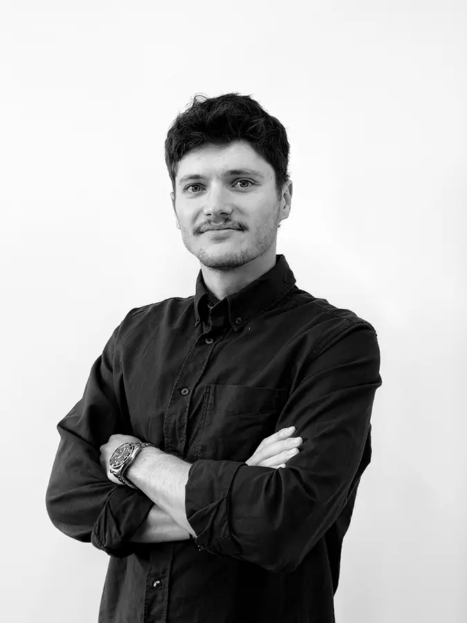 LEO ROYO